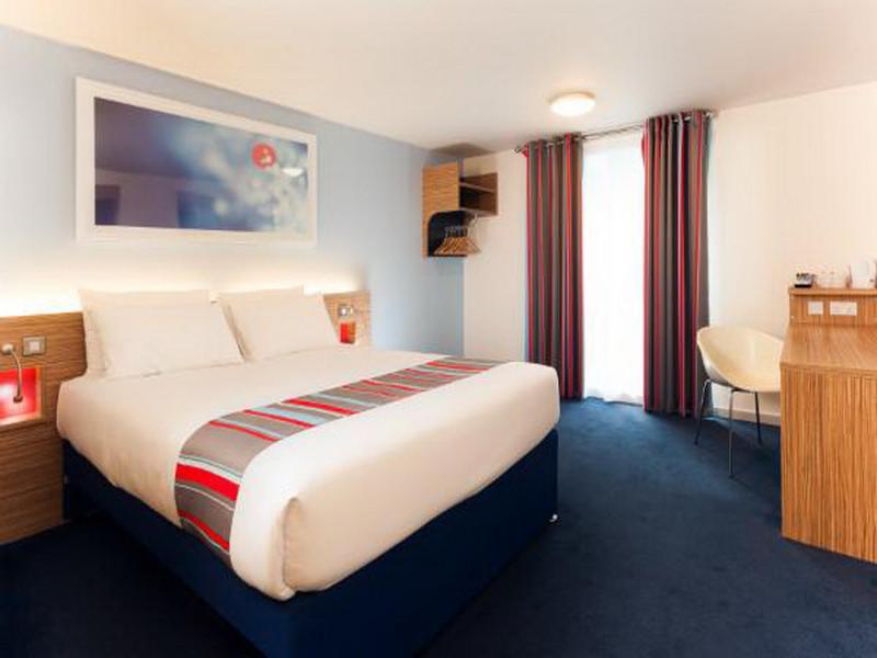 Travelodge London Central Waterloo Exterior photo